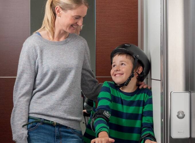 Descargue ahora nuestra guía de modernización de ascensores